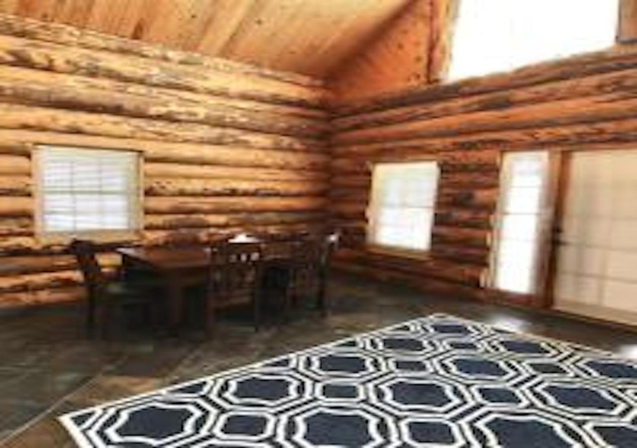 Log Haven In * Blanding